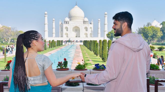 all inclusive taj mahal day trip from delhi by superfast train gatiman express